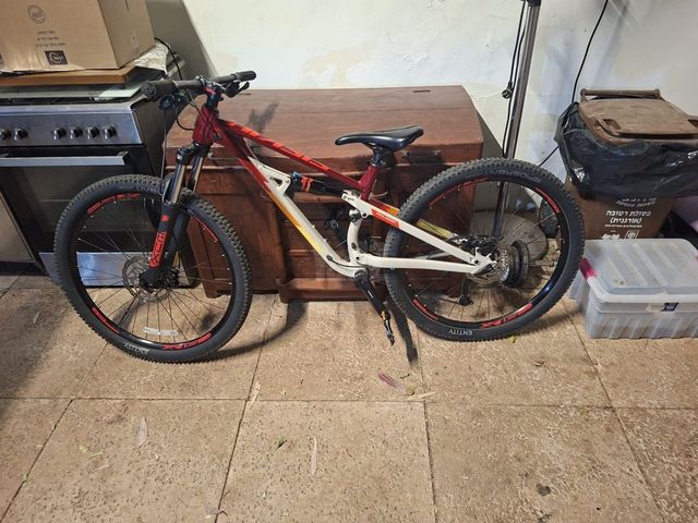 polygon siskiu d5