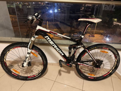 מרידה One-Twenty Carbon 3000