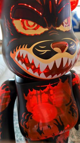 Be@rbrick 1000%
