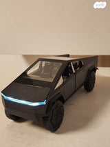 דגם טסלה 1/24