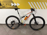 KTM קרבון