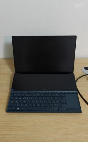 מחשב נייד Asus ZenBook Duo