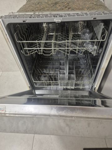 מדיח כלים Constructa למכירה