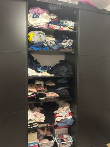 ארון בגדים
