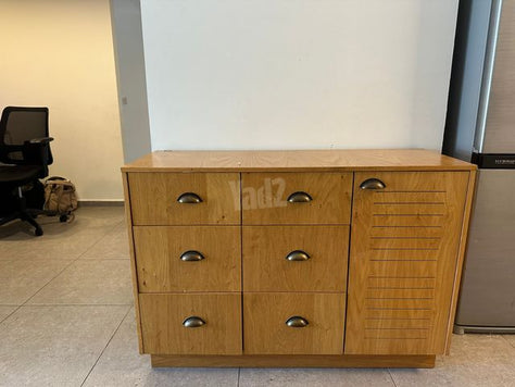 שידה מעץ מלא