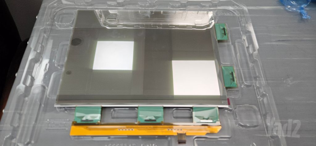 E Ink ED133UT3 Display