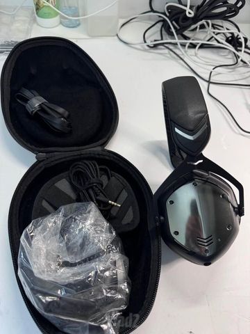 VMODA CROSSFADE WIRELESS