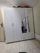 ארון 4 דלתות