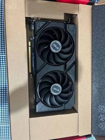 כרטיס מסך