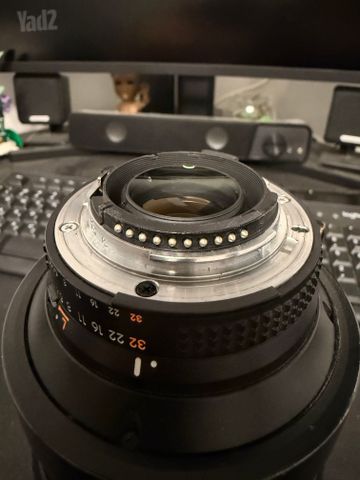 NIKON 80-400mm 4.5-5.6D