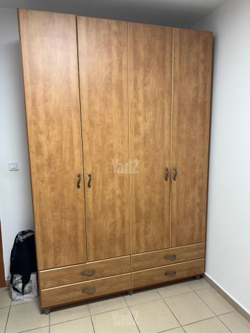 ארון בגדים