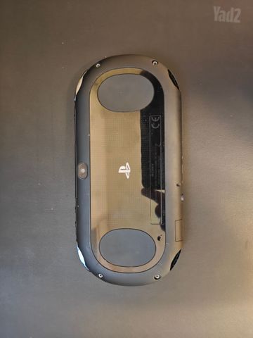PSVITA + 8GB + מגן + כיסוי