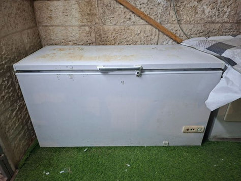 מקרר אמבטיה