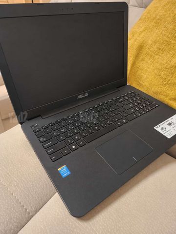 מחשב נייד Asus