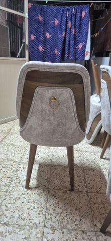 כסאות