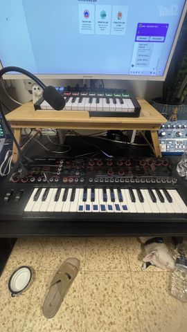 Roland JD - XI