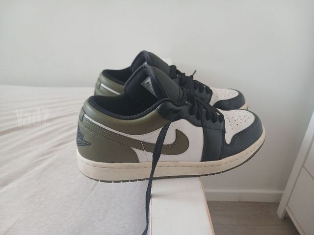 Jordan 1 low ירוקות