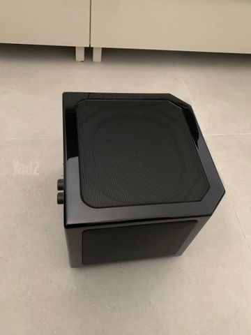 סאב וופר goldenear