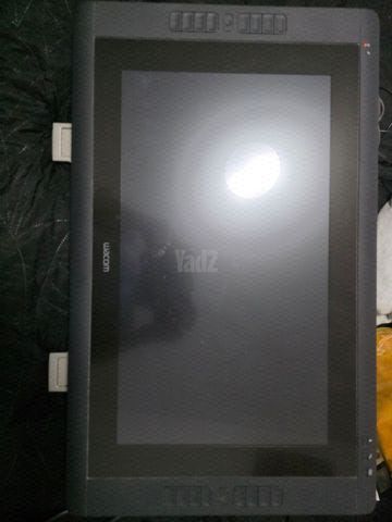 לוח גרפי wacom cintiq 22HD