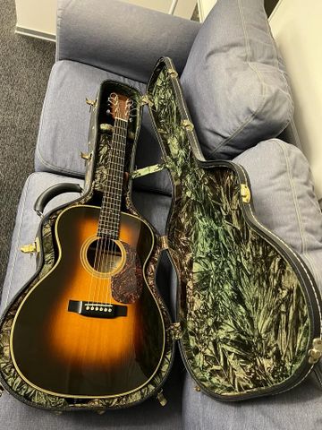 Martin 000-28EC