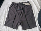 מכנס essentials fear of god