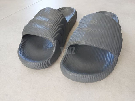 כפכפי adilette 22