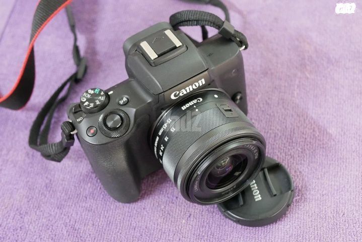 Canon M50 m2 + 2 Lenses