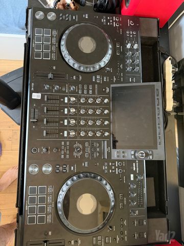 PIONEER XDJ-AZ + קייס קשיח