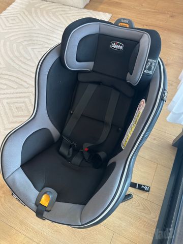 כסא בטיחות Chicco NextFix