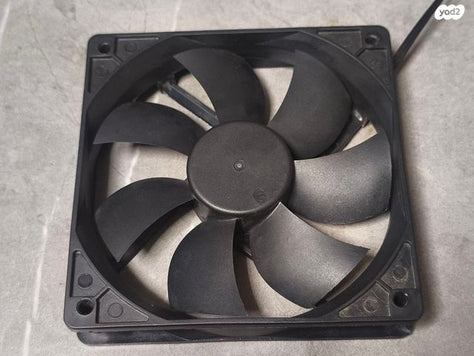 קירור Corsair חזק