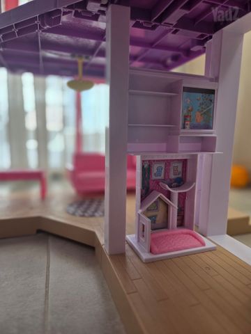 בית בובות Barbie