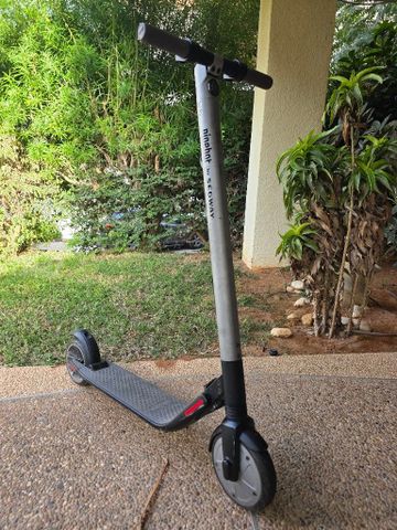 Segway Ninebot KickScooter ES2