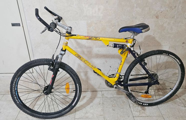 אופני GIANT מידה "26 (L)