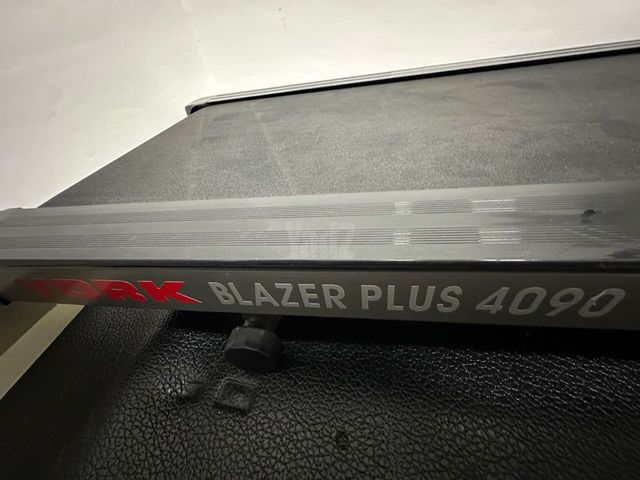 הליכון YORK Blazer Plus 4090