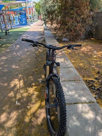 Santa Cruz Bronson v5