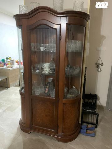 וטרינה