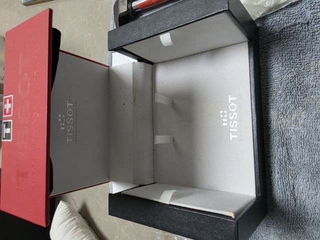 שעון TISSOT