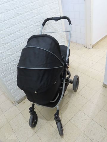 עגלת תינוק