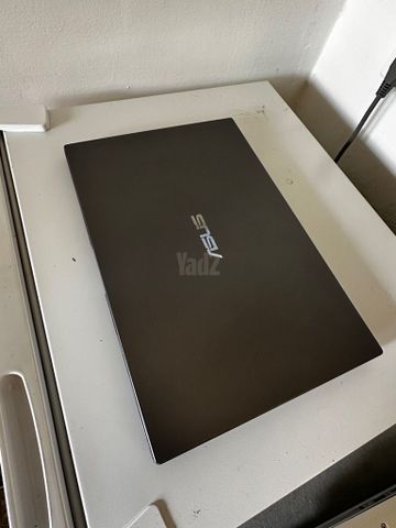 AsusPRO B9440U i7/8GB/512GB