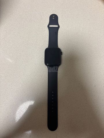 Apple Watch series 7 45 mm