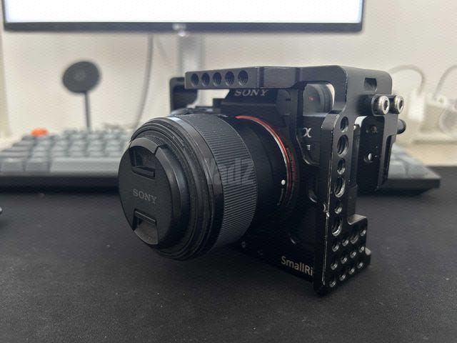 Camera Sony Alpha 7III+