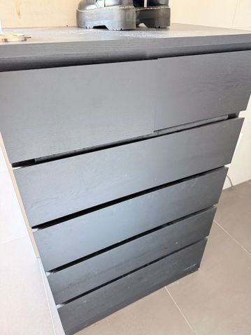 שידה  של איקאה