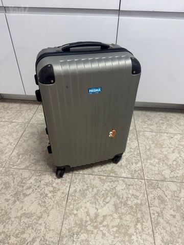 מזוודה 28 גדולה