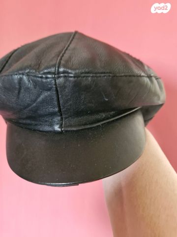 כובע עור