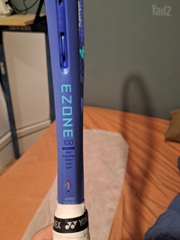 מחבט yonex ezone 300 גרם