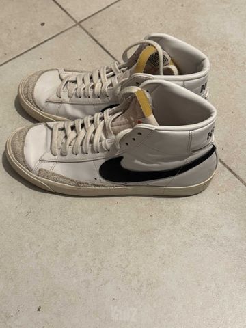 נעליים nike