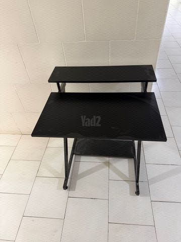 שולחן