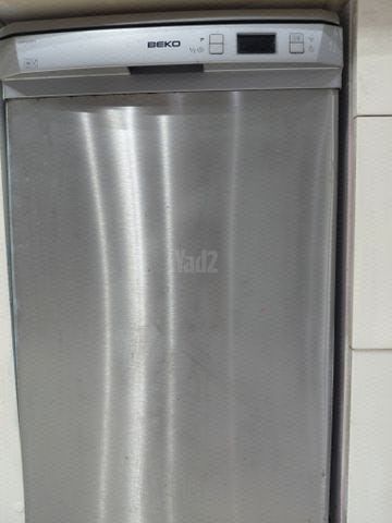 מקרר,מדיח מקפיא