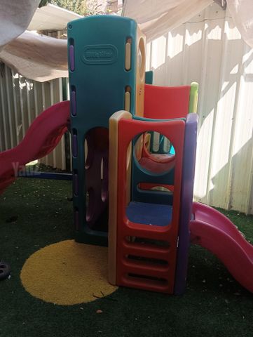מגלשות חצר