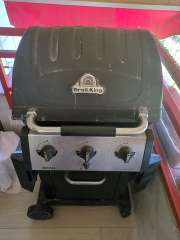 מנגל Broil King חינם
